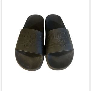 Gucci shoes 7 (5000B)